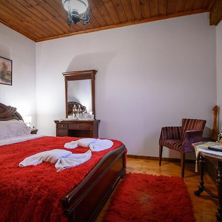 Metohi Inn Agios Athanasios  Luaran gambar