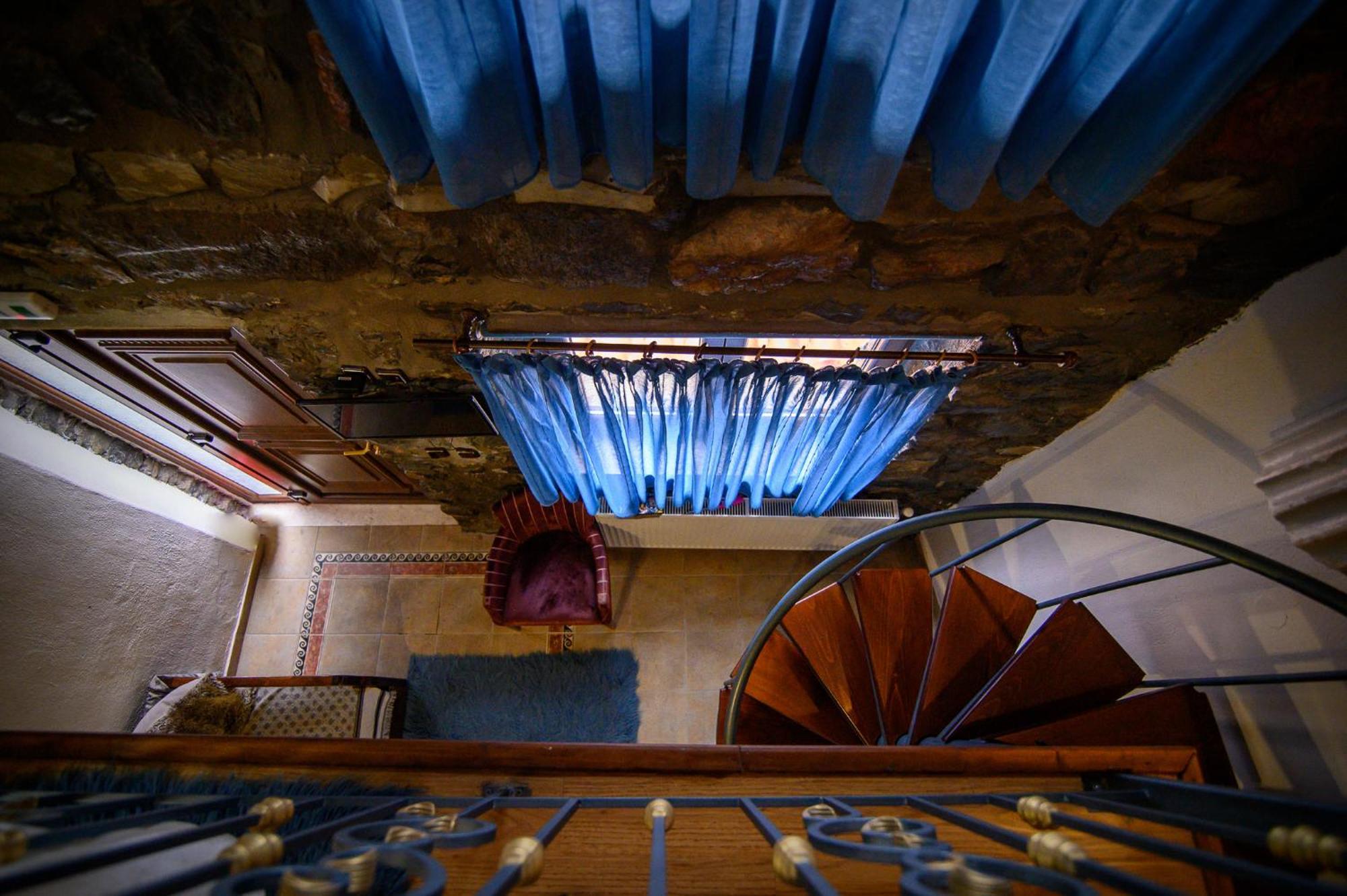 Metohi Inn Agios Athanasios  Luaran gambar
