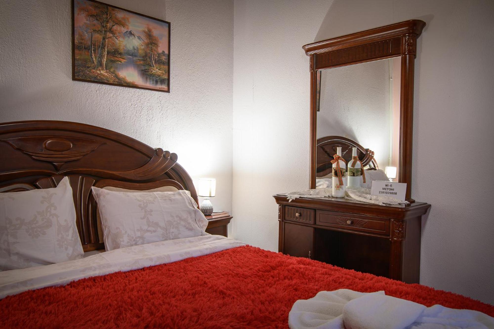 Metohi Inn Agios Athanasios  Luaran gambar