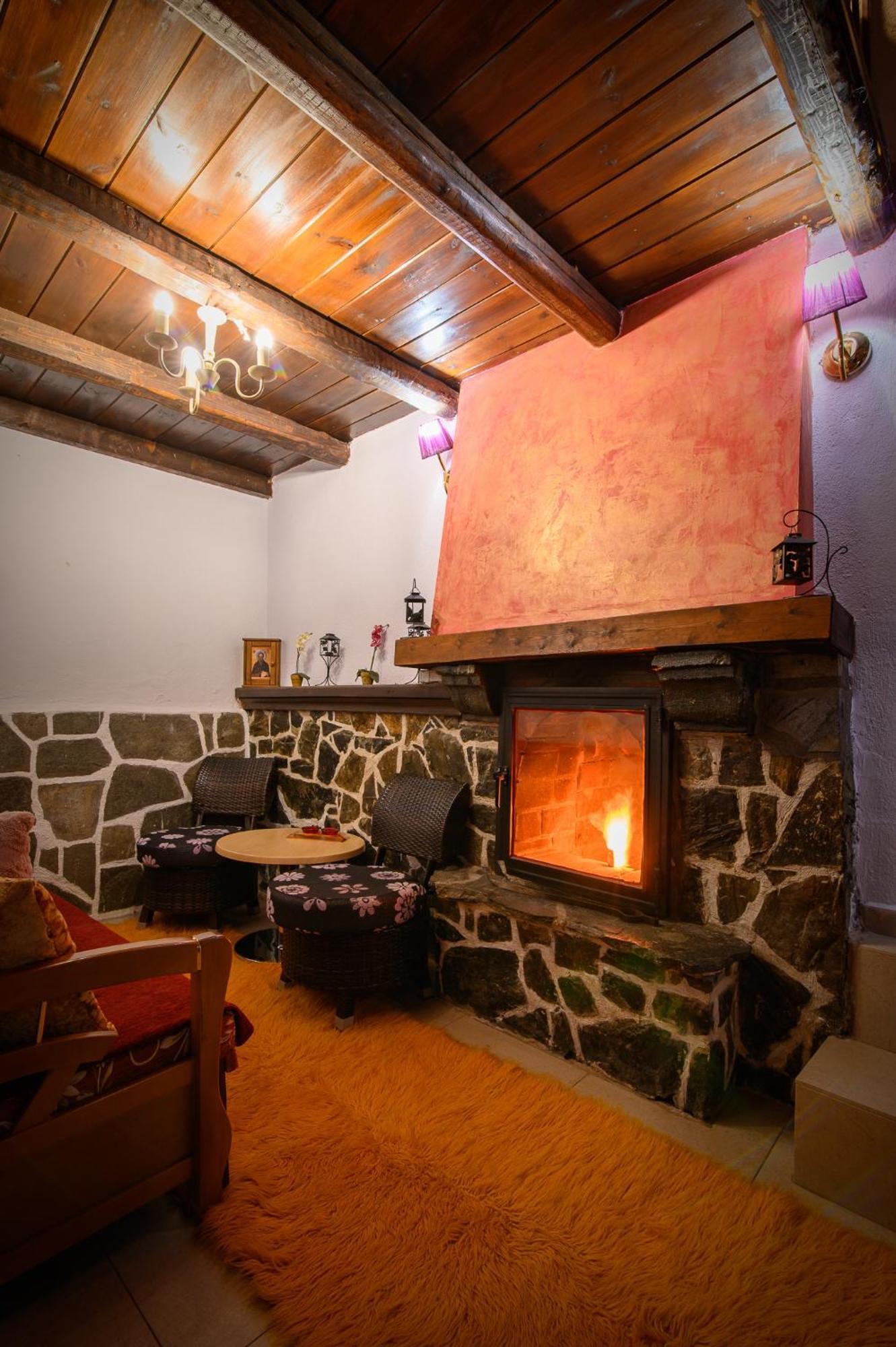 Metohi Inn Agios Athanasios  Luaran gambar