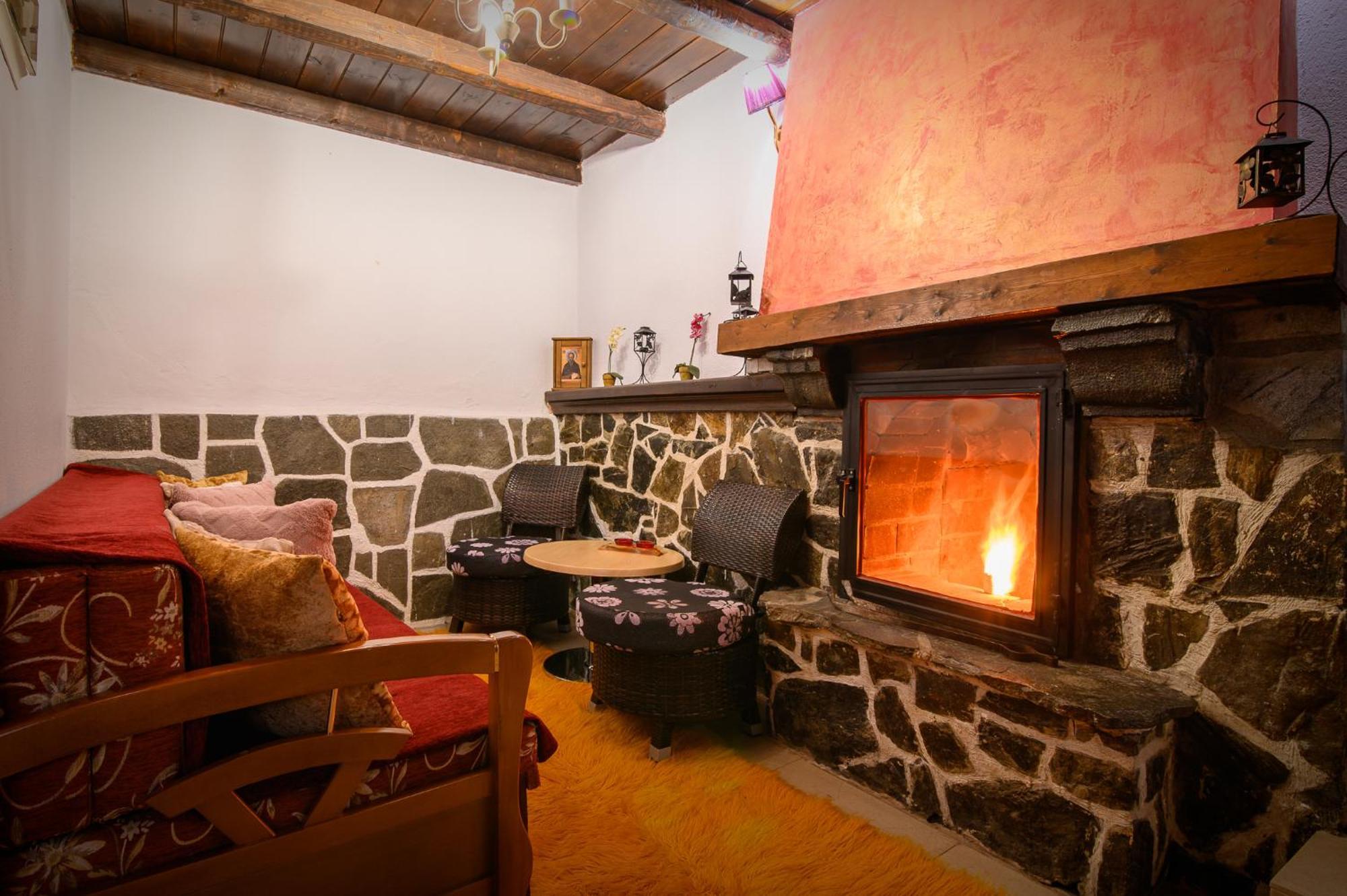 Metohi Inn Agios Athanasios  Luaran gambar