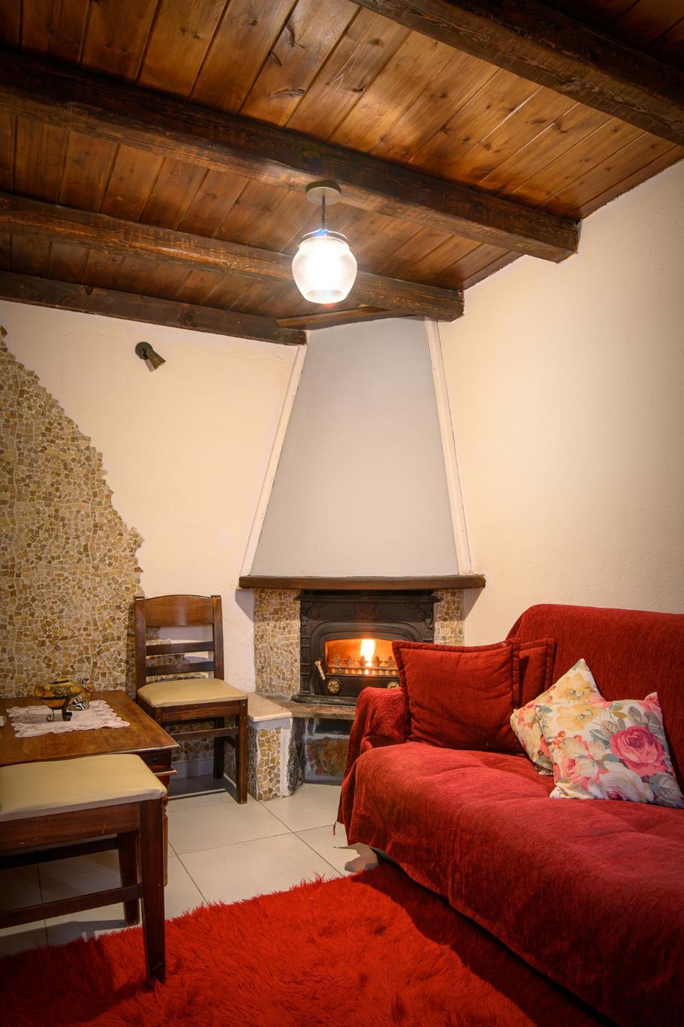 Metohi Inn Agios Athanasios  Luaran gambar