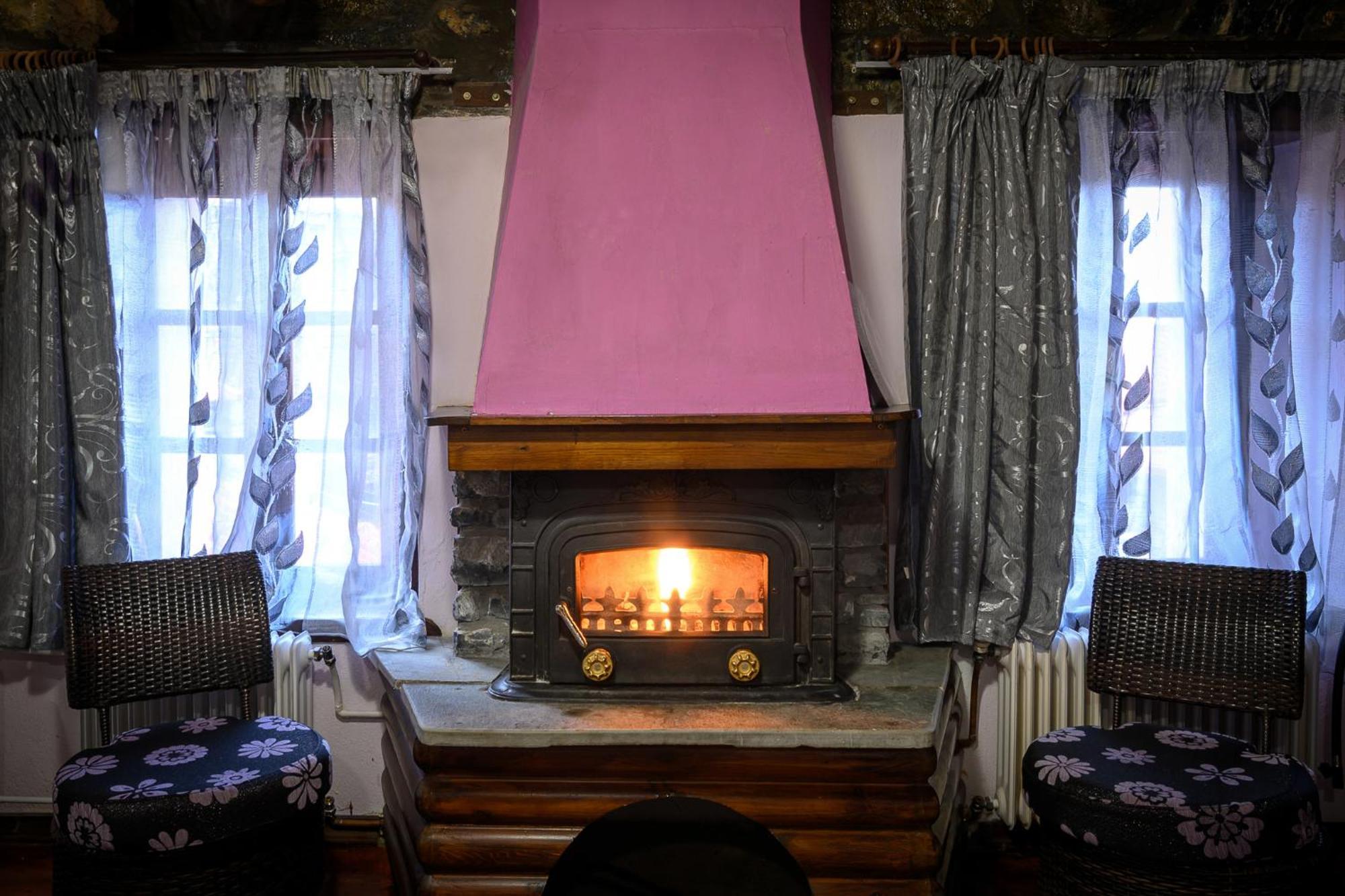 Metohi Inn Agios Athanasios  Luaran gambar