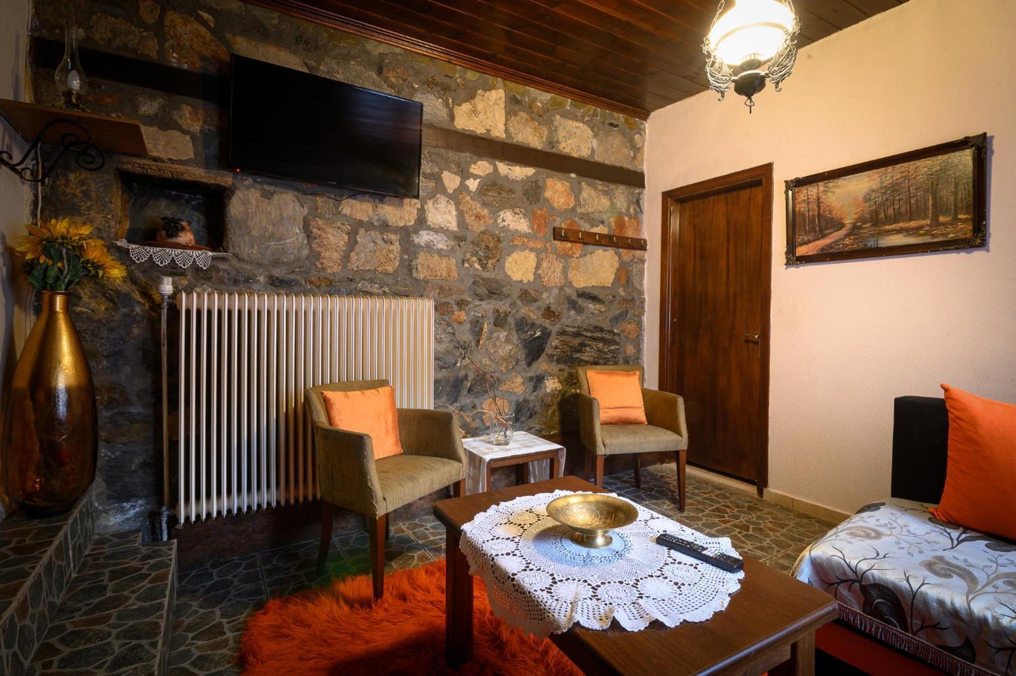 Metohi Inn Agios Athanasios  Luaran gambar
